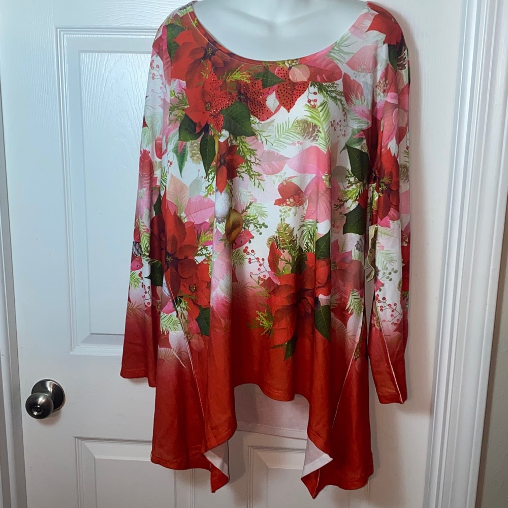 ONE WORLD Red and Green Floral Top Plus Size 2x Tunic Poinsettia Blouse